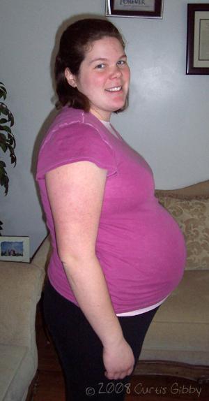 Sarah en la 36a semana de embarazo (segundo hijo)